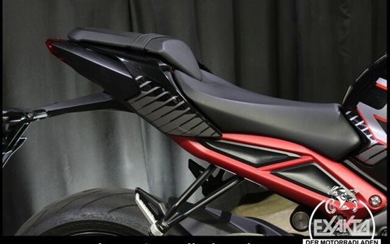 Gebrauchtmotorrad Triumph Street Triple 765 R - Bild 26