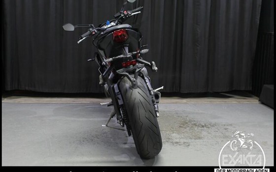 Gebrauchtmotorrad Triumph Street Triple 765 R - Bild 4