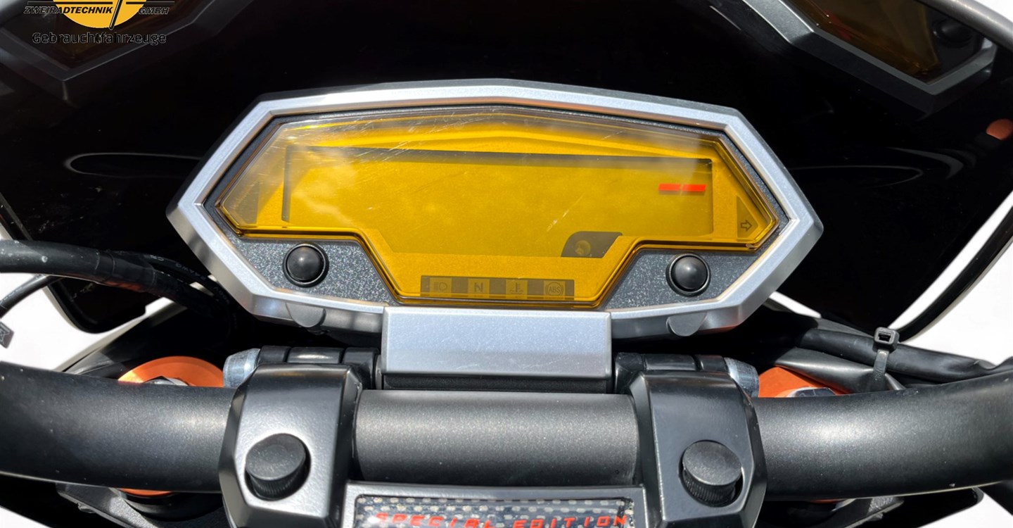 Offer Kawasaki Z1000