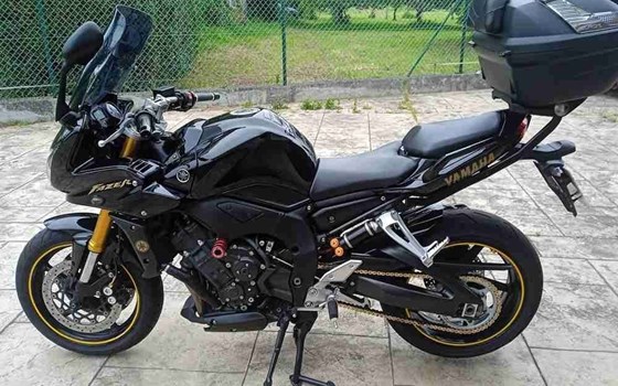 Gebrauchtmotorrad Yamaha FZ1 Fazer - Bild 4 Gebrauchtmotorrad Yamaha FZ1 Fazer - Bild 4