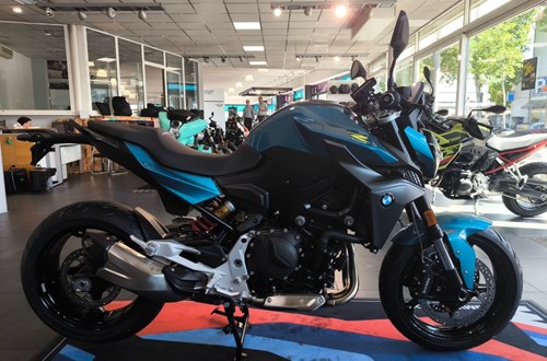 BMW F 900 R