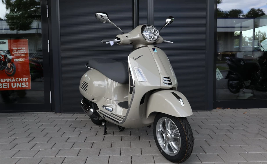 Angebot Vespa GTS 125 Bild 2: Angebot Vespa GTS 125