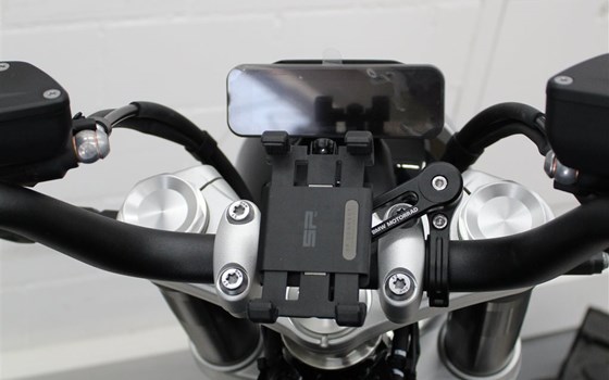 Neufahrzeug BMW R 12 - Bild 8