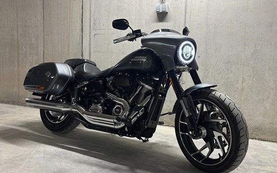 Gebrauchtmotorrad Harley-Davidson Softail Sport Glide FLSB - Bild 2 Gebrauchtmotorrad Harley-Davidson Softail Sport Glide FLSB - Bild 2