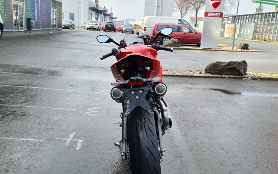 Neufahrzeug Ducati Panigale V2 S - Bild 7 Neufahrzeug Ducati Panigale V2 S - Bild 7