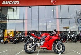 Ducati Panigale V2
