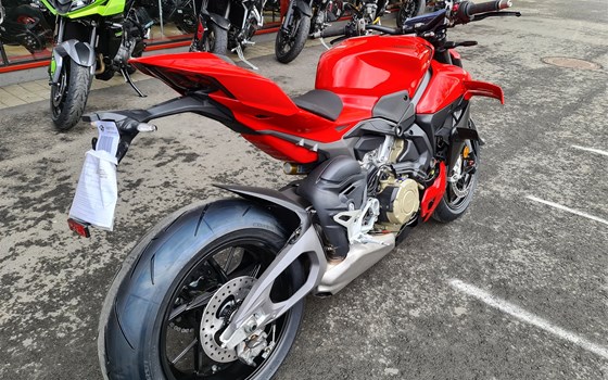 Neufahrzeug Ducati Streetfighter V4 - Bild 2 Neufahrzeug Ducati Streetfighter V4 - Bild 2