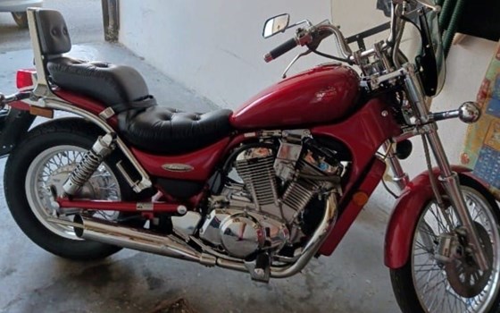 Gebrauchtmotorrad Suzuki Intruder VS 600 - Bild 1 Gebrauchtmotorrad Suzuki Intruder VS 600 - Bild 1