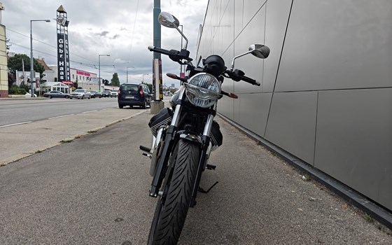 Neufahrzeug Moto Guzzi V7 Special - Bild 3 Neufahrzeug Moto Guzzi V7 Special - Bild 3