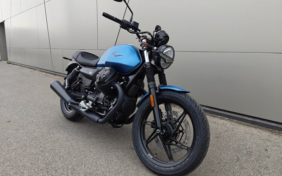 Neufahrzeug Moto Guzzi V7 Stone - Bild 2 Neufahrzeug Moto Guzzi V7 Stone - Bild 2