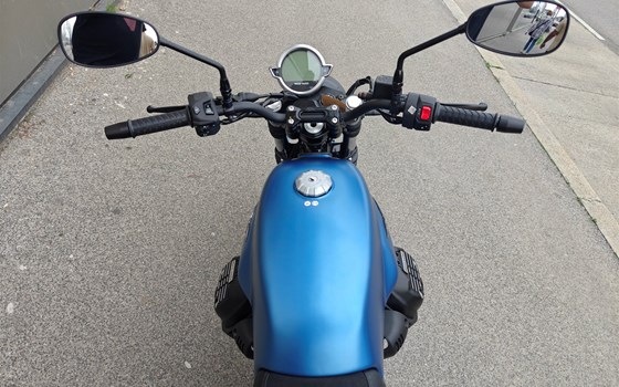 Neufahrzeug Moto Guzzi V7 Stone - Bild 6 Neufahrzeug Moto Guzzi V7 Stone - Bild 6