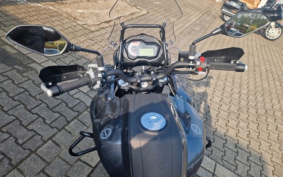 Gebrauchtmotorrad Benelli TRK 502 - Bild 11