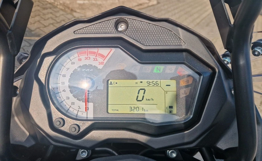 Offer Benelli TRK 502 Bild 12: Offer Benelli TRK 502