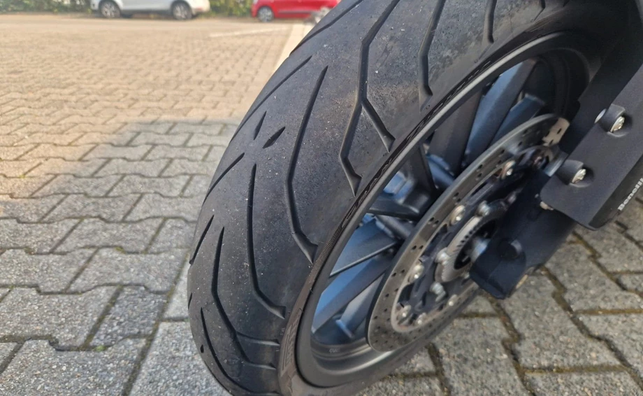 Offer Benelli TRK 502 Bild 8: Offer Benelli TRK 502