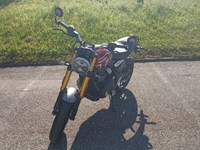 Gebrauchtmotorrad Triumph Speed 400