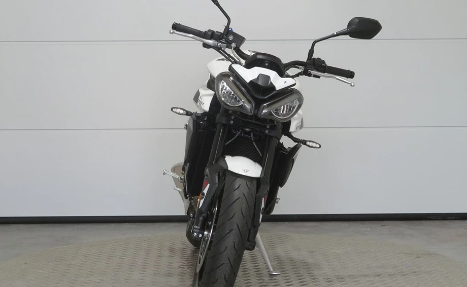 Angebot Triumph Street Triple R Bild 4: Angebot Triumph Street Triple R