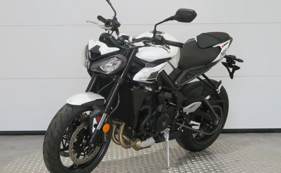 Angebot Triumph Street Triple R Bild 5: Angebot Triumph Street Triple R