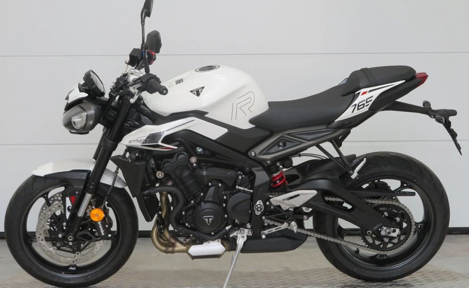 Angebot Triumph Street Triple R Bild 6: Angebot Triumph Street Triple R