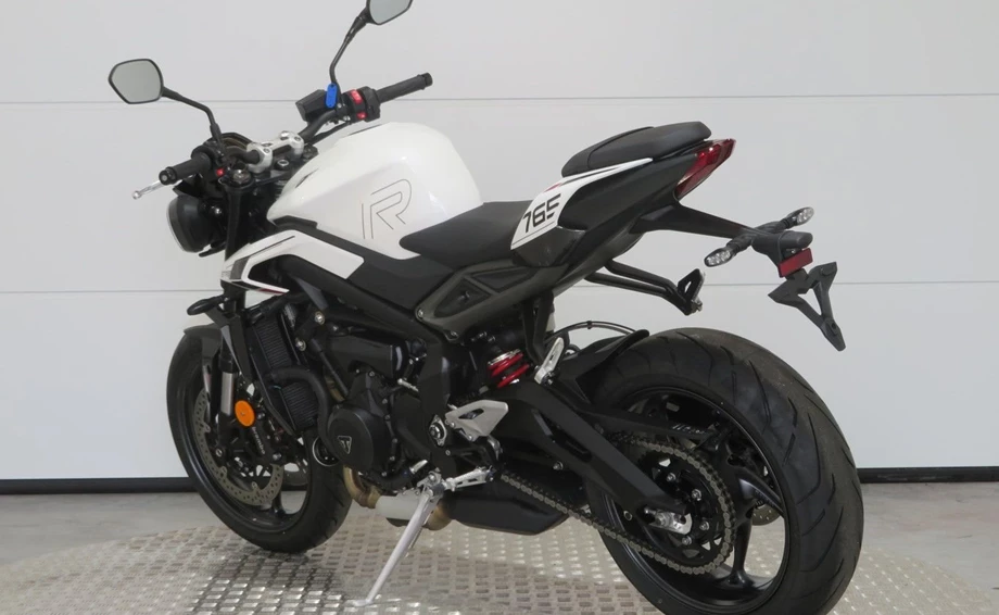 Angebot Triumph Street Triple R Bild 7: Angebot Triumph Street Triple R