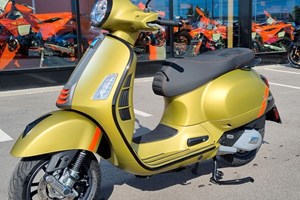 Angebot Vespa GTS 125 Super Sport