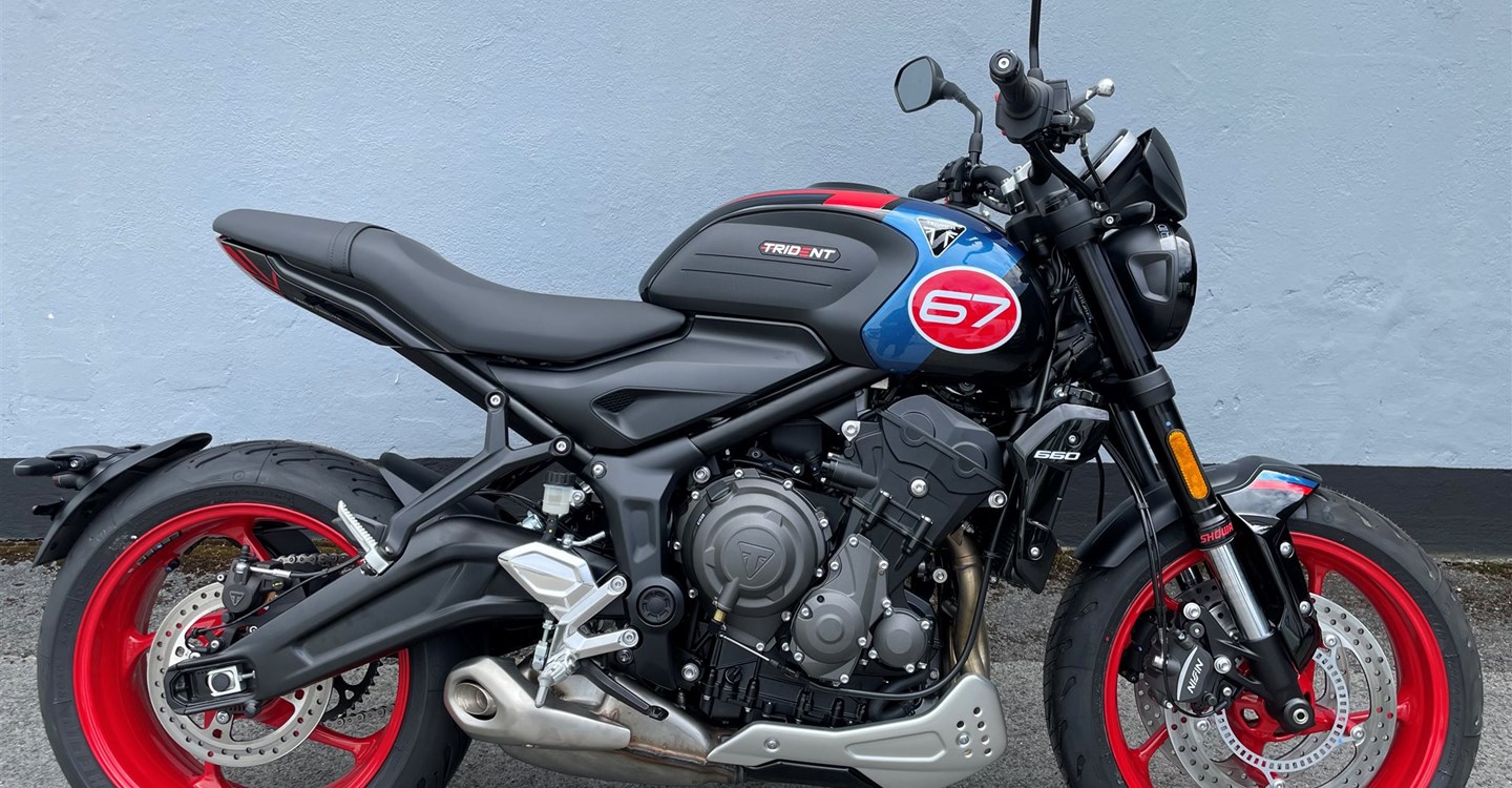 Angebot Triumph Trident 660 Triple Tribute