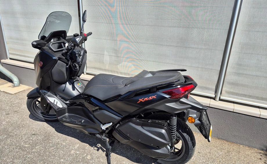 Angebot Yamaha XMAX 300 Tech MAX Bild 6: Angebot Yamaha XMAX 300 Tech MAX