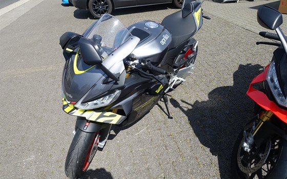 Neufahrzeug Aprilia RSV4 1100 - Bild 2