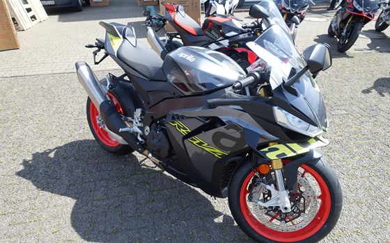 Neufahrzeug Aprilia RSV4 1100 - Bild 1