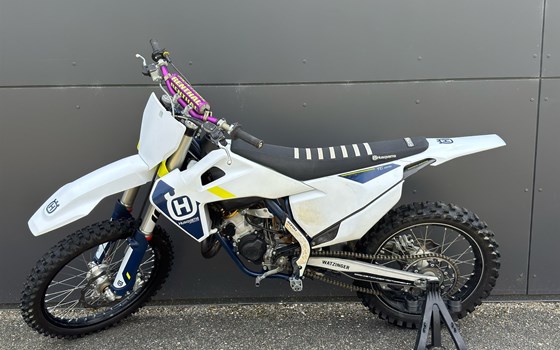 Gebrauchtmotorrad Husqvarna TC 125 - Bild 2 Gebrauchtmotorrad Husqvarna TC 125 - Bild 2