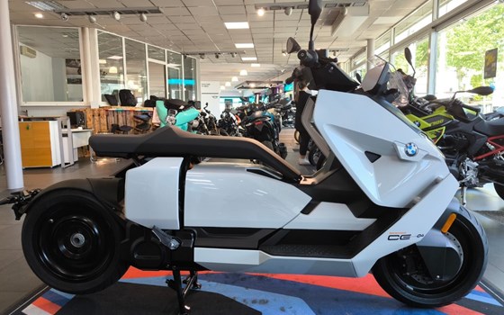 Neufahrzeug BMW CE 04 - Bild 4