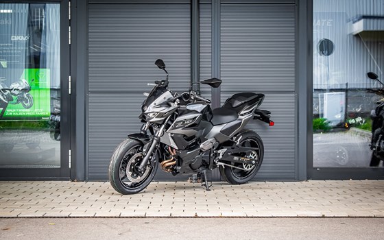 Gebrauchtmotorrad Kawasaki Z7 Hybrid - Bild 5