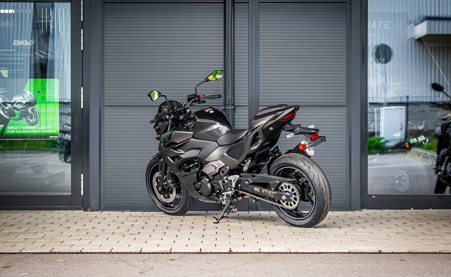 Angebot Kawasaki Z7 Hybrid Bild 3: Angebot Kawasaki Z7 Hybrid