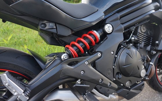 Motorrad Occasion Kawasaki ER-6n - Bild 10