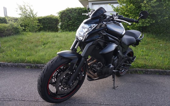 Motorrad Occasion Kawasaki ER-6n - Bild 2