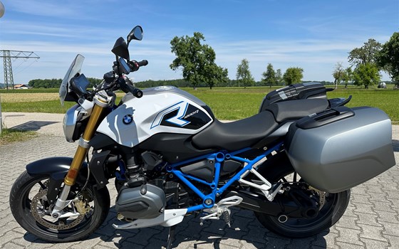 Gebrauchtmotorrad BMW R 1200 R - Bild 2 Gebrauchtmotorrad BMW R 1200 R - Bild 2