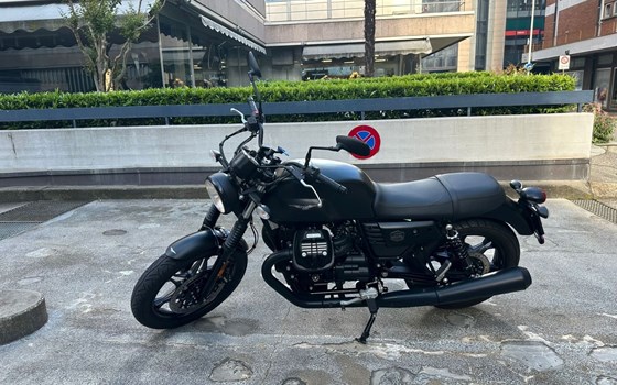 Gebrauchtmotorrad Moto Guzzi V7 750 Stone - Bild 2 Gebrauchtmotorrad Moto Guzzi V7 750 Stone - Bild 2