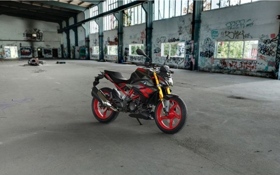 Neufahrzeug BMW G 310 R - Bild 1