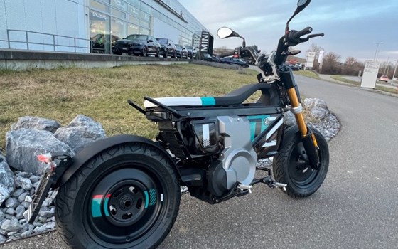 Motorrad Occasion BMW CE 02 11kW - Bild 3