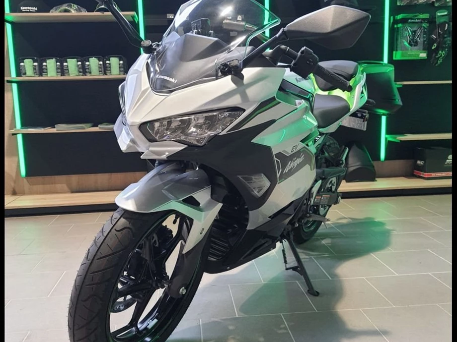 Angebot Kawasaki Ninja e-1 Bild 3: Angebot Kawasaki Ninja e-1