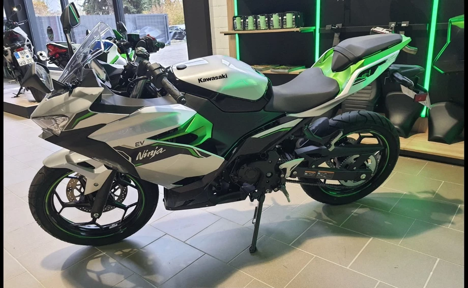 Angebot Kawasaki Ninja e-1 Bild 4: Angebot Kawasaki Ninja e-1
