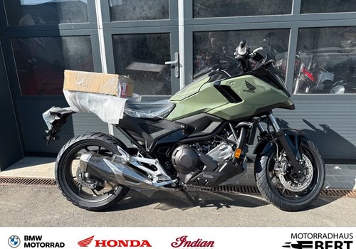 Honda NC750X DCT