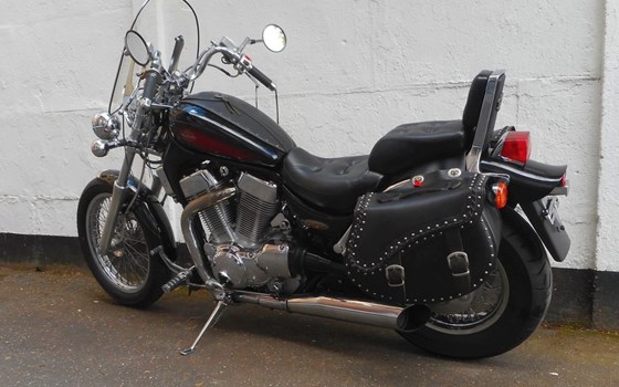 Gebrauchtmotorrad Suzuki VS 1400 GLP Intruder - Bild 3