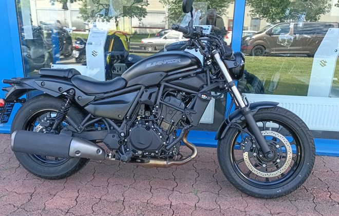 Kawasaki Eliminator 500
