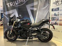 Triumph Street Triple
