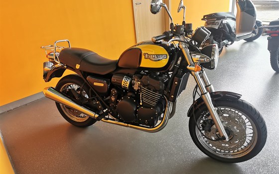 Gebrauchtmotorrad Triumph Thunderbird Sport - Bild 3