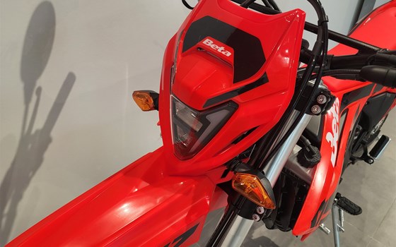 Neufahrzeug Beta RR 125 4T LC Enduro - Bild 10