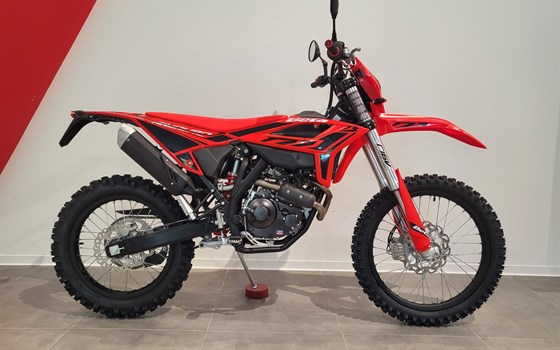 Neufahrzeug Beta RR 125 4T LC Enduro - Bild 11