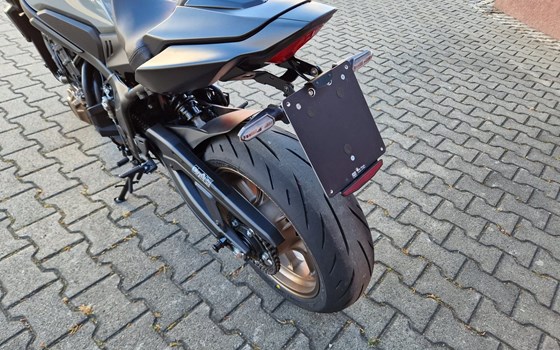 Gebrauchtmotorrad Honda CB650R - Bild 4