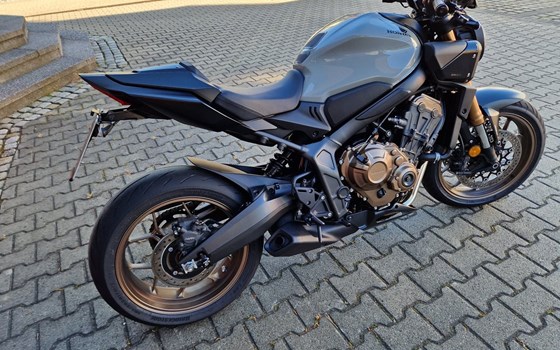 Gebrauchtmotorrad Honda CB650R - Bild 5