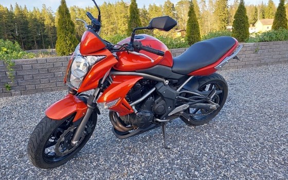 Gebrauchtmotorrad Kawasaki ER-6n - Bild 1 Gebrauchtmotorrad Kawasaki ER-6n - Bild 1
